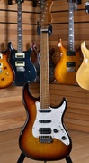 Stratocaster SIRE larry carlton s7 