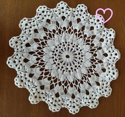 Serwetka okrągła biała hand made