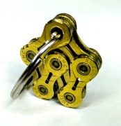 Brelok Łańcuch KMC x10EL Limited Edition GWIAZDA