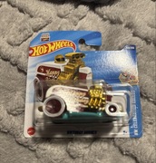 Hot wheels TH BIRTHDAY BURNER 2025