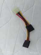 Przejściówka zasilania Molex 4pin na 2 SATA power sprawna