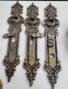 Stare szyldy do drzwi z mosiądzu 