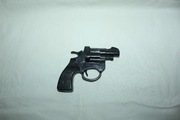 Pistolet plastikowy zabawka czasy PRL