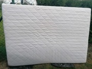 Materac 200x140x10 BMS GROUP w idealnym stanie