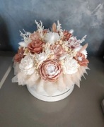 Flower box wykonany ze świec sojowych w stylu Boho 