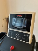 Bieżnia treningowa YORK FITNESS T-III 3000 – używana, w świetnym stanie!