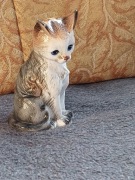 Porcelanowy kot kolekcji Leonardo