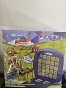 Match Super Zings, gra planszowa