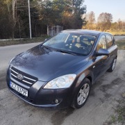 Kia cee'd 1.4  2009 r