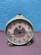 Zegarek budzik poltik