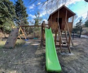 Domek Ogrodowy Duży Huśtawki Ślizg i Ścianka Wspinaczkowa