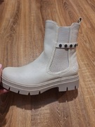 Beżowe botki. Rozmiar 40. Marka Palado. Nowe nie używane.