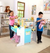 Melissa & Doug – zabawkowe centrum opieki dla lalek | domki dla lalek