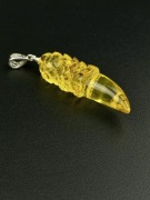 Wisiorek bursztyn bałtycki szpon orła 4,43 g srebro 925