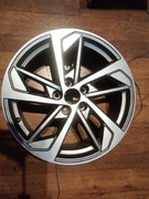 8W0601025EK 18cali bardzo ładna Felga prosta używana.