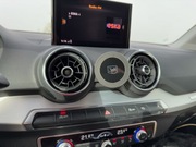 Uchwyt magnetyczny między nawiewy do AUDI Q2