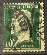 Francja, znaczek pocztowy z wizerunkiem Ludwika Pasteura, 10 centymów