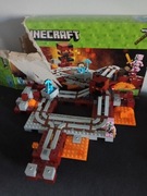 Zestaw LEGO Minecraft 21130 linia kolejowa w Netherze 