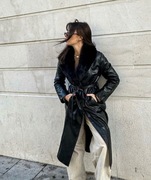 Bershka długi płaszcz skórzany z futrzanym kołnierzem trencz 36 S