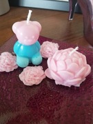 Świece sojowe różyczki lub misie 