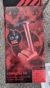 Gamingowy uchwyt stojak na słuchawki SureFire Vision N1 RGB czerwony