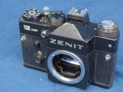 Zenit XP aparat fotograficzny tylko korpus na części