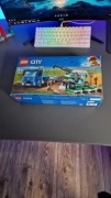 LEGO City 60223 transporter kombajnu