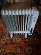 Grzejnik żeberkowy, olejowy, elektryczny