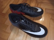 Korki dla dzieci Nike Mercurial r. 31