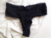 Stringi Elle Macpherson, nowe rozmiar M