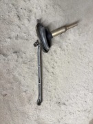 Wybierak Amortyzator skrzyni biegów BMW E87 N45B16A 5-biegowa skrzynia