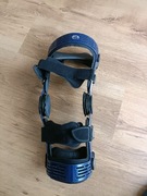 Orteza kolana lewego kolana Secu Tec Genu 4 L xl XXL donjoy Bauerfield lewa