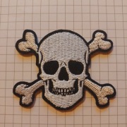 Morale Patch/Naszywka CZASZKA  (rewers z klejem)