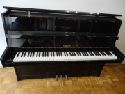 Pianino PETROF
