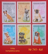 Znaczki fauna:741: psy, zwierzęta- Gwinea 1996r **