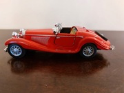 Model retro Mercedes Benz 500K, 1936, 1:30 czerwony