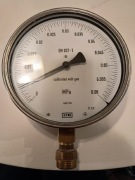 311.10.160R 0,06 MPa M20x1,5 Manometr kat. 0,6