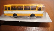 Autosan H9–03, model 1:72, kultowy autobus z okresu PRL