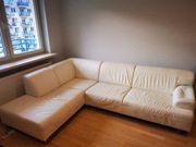 Sprzedam kanapę (biała, skórzana rogówka)