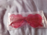 Czerwone okulary serduszka walentynki karnawał foto budka 