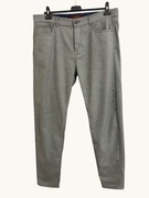 Spodnie materiałowe Zara Man Basic – EUR 47 / USA 36 / MEX 36 – szare