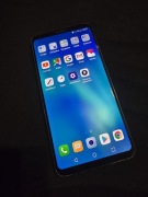 ... LG V30 ThinQ ...