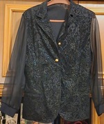 Bluzka czarna z cekinami złote guziczkami rękawki tiul