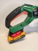 Adapter przejściówka baterii Dewalt 18V XR do FLO 18V Li-ION