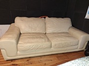 Kanapa Sofa Kremowa W Dobrym Stanie