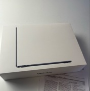 MacBook Air M4 2025 16gb memory 256 GWARANCJA M4 Chip 13.6 JAK NOWY