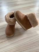 Brązowe botki zimowe dla dziewczynki Zara 21