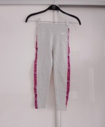 szare legginsy z różowym lampasem rozmiar 122