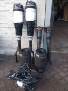 Miechy prawy, lewy, przód z amortyzatorami Jeep Grand Cherokee wk2