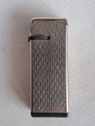 Zapalniczka kolekcjonerska z czasów PRL-u Premet ll-90 . 